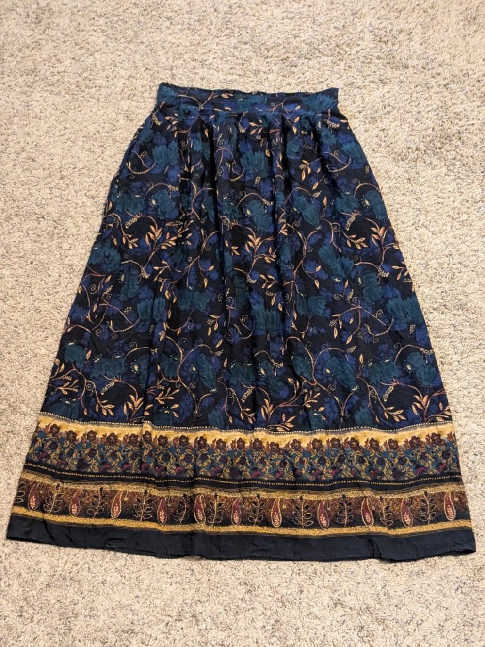 Sag Harbor 90s Boho Navy Floral Maxi Skirt Size Small With Pockets